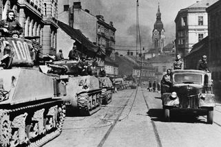 Bez podpory USA by SSSR válku prohrál aneb i tanky Sherman osvobozovaly Brno - Médium.cz